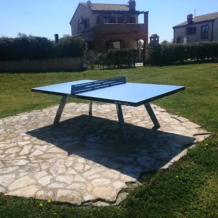 Stella Villa *